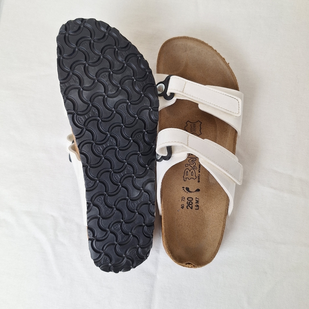 Birkenstock White Velcro Sandals with Brown Sole - Picture 5 of 9